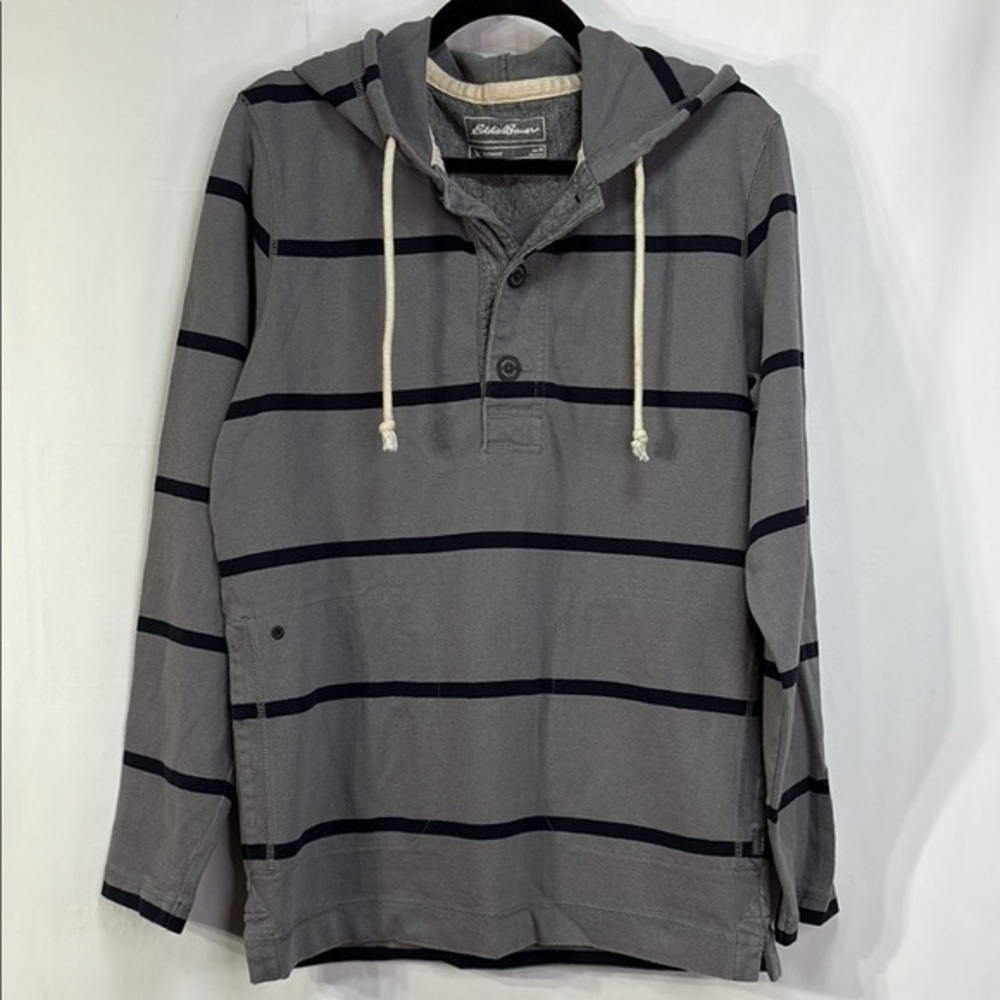 🔗Eddie Bauer Gray and navy striped rugby Hooded pop over knit shirt